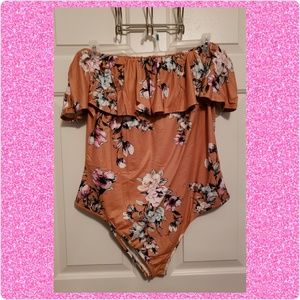 SHEIN Flounce Layered Floral Bodysuit